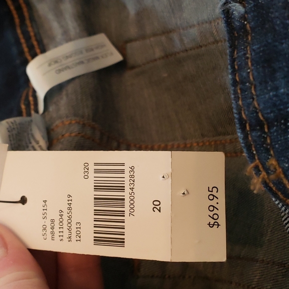 Lane Bryant High Rise Jegging Crop - Picture 7 of 11